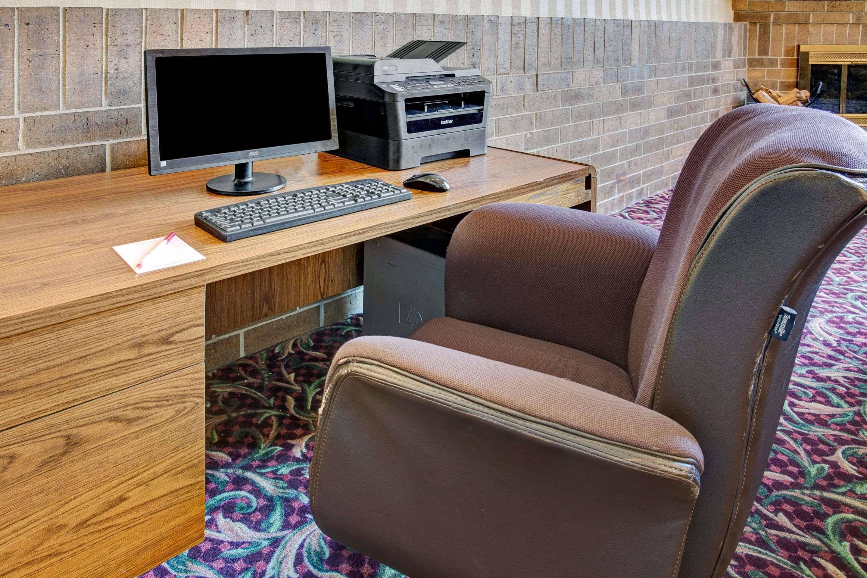 Holiday Inn Indianapolis - Airport Area N By Ihg Luaran gambar