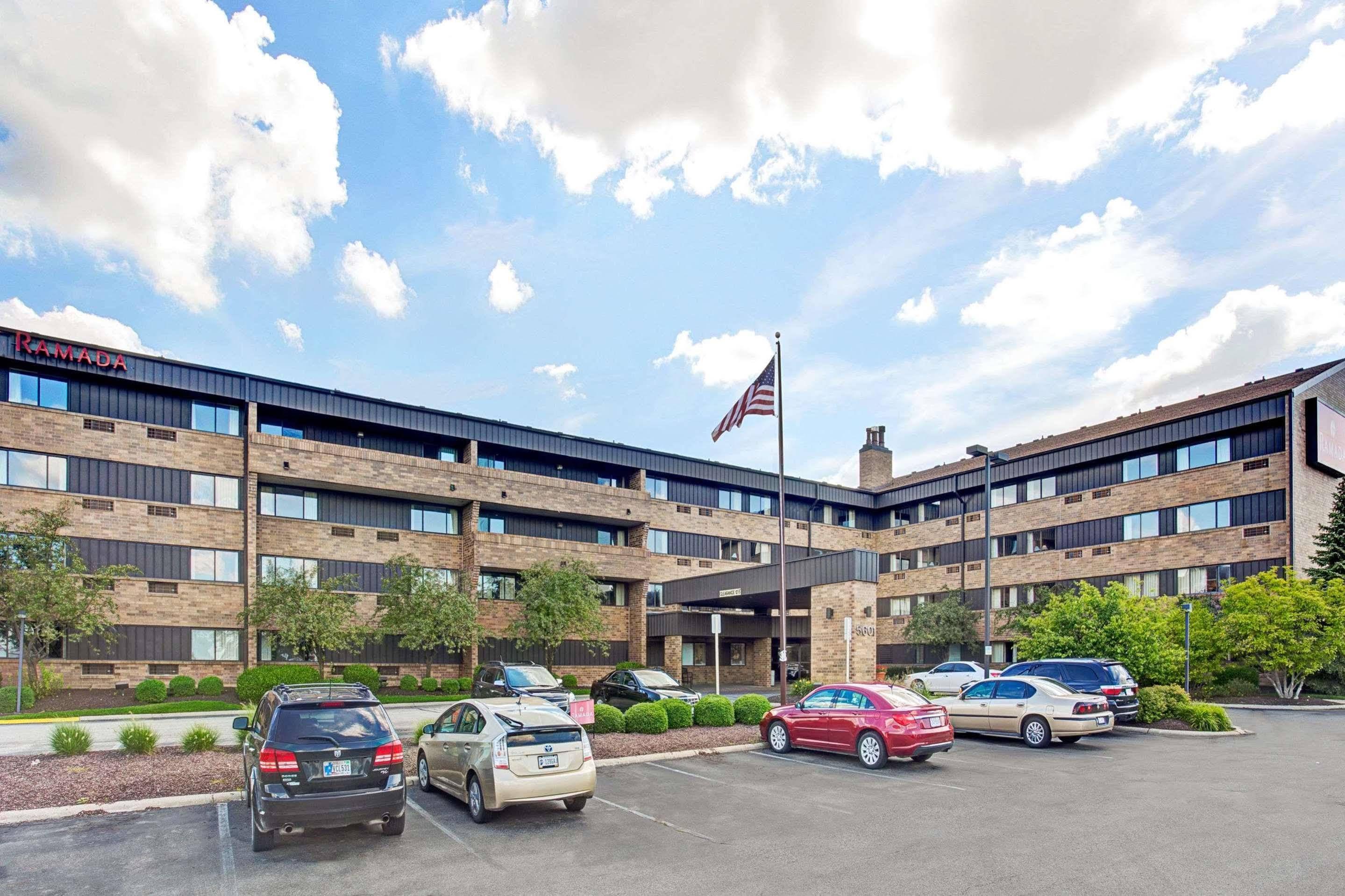 Holiday Inn Indianapolis - Airport Area N By Ihg Luaran gambar